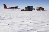 Twin Otter delivers supplies to the Chilean Traverse, to survey the Ellsworth under-ice Lake. Antarctica