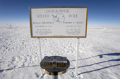 The 2006 South Pole emblem depicts the new building, the Geographic South Pole. Antarctica